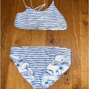 Reversible two-piece